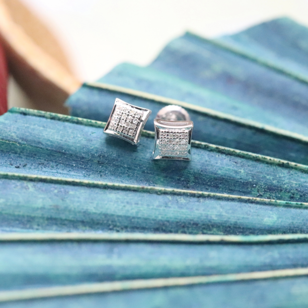 10K White Gold Men's Hip Hop Stud Earrings - 0.05ct Round Diamond Kite Shape Iced Earrings - View #10