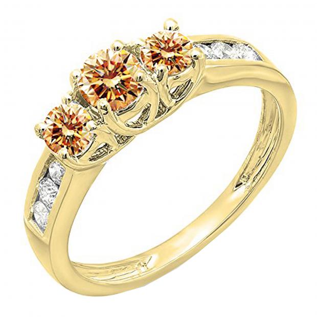 Carat (ctw) 10K Yellow Gold Round Cut Champagne White