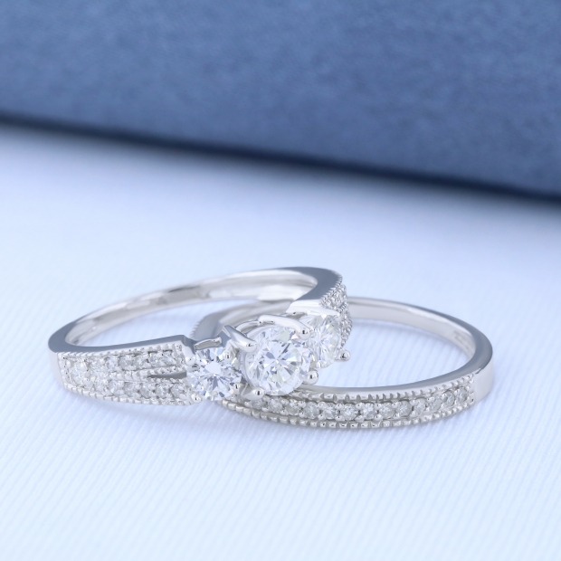 Diamond Split Shank Three Stone Engagement Ring 18k White Gold 2.72ct -  NG5124