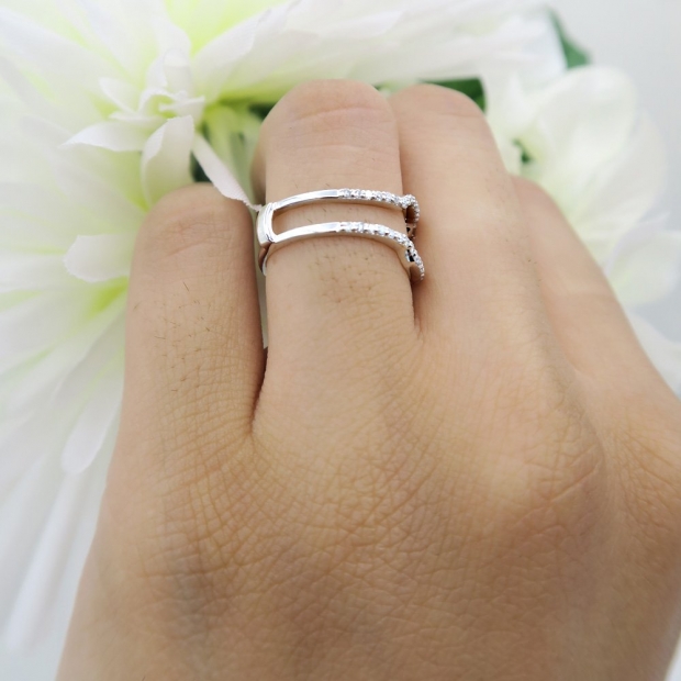 Round White Diamond Enhancer Double Guard Ring for Women (0.25 ctw, Color I-J, Clarity I2-I3) in 925 Sterling Silver