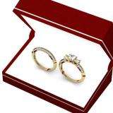 1.05 Carat (ctw) 18K Yellow Gold Round Cut Diamond Ladies 3 Stone Bridal Engagement Ring With Matching Band Set 1 CT