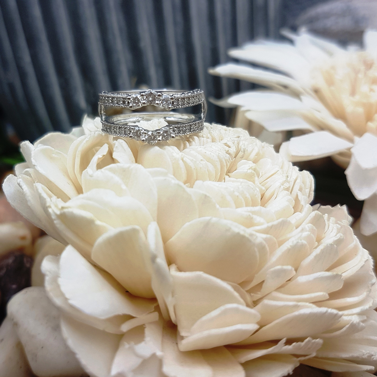 Buy 7.1 mm 0.60 Carat (ctw) 14k White Gold Round Diamond Ladies