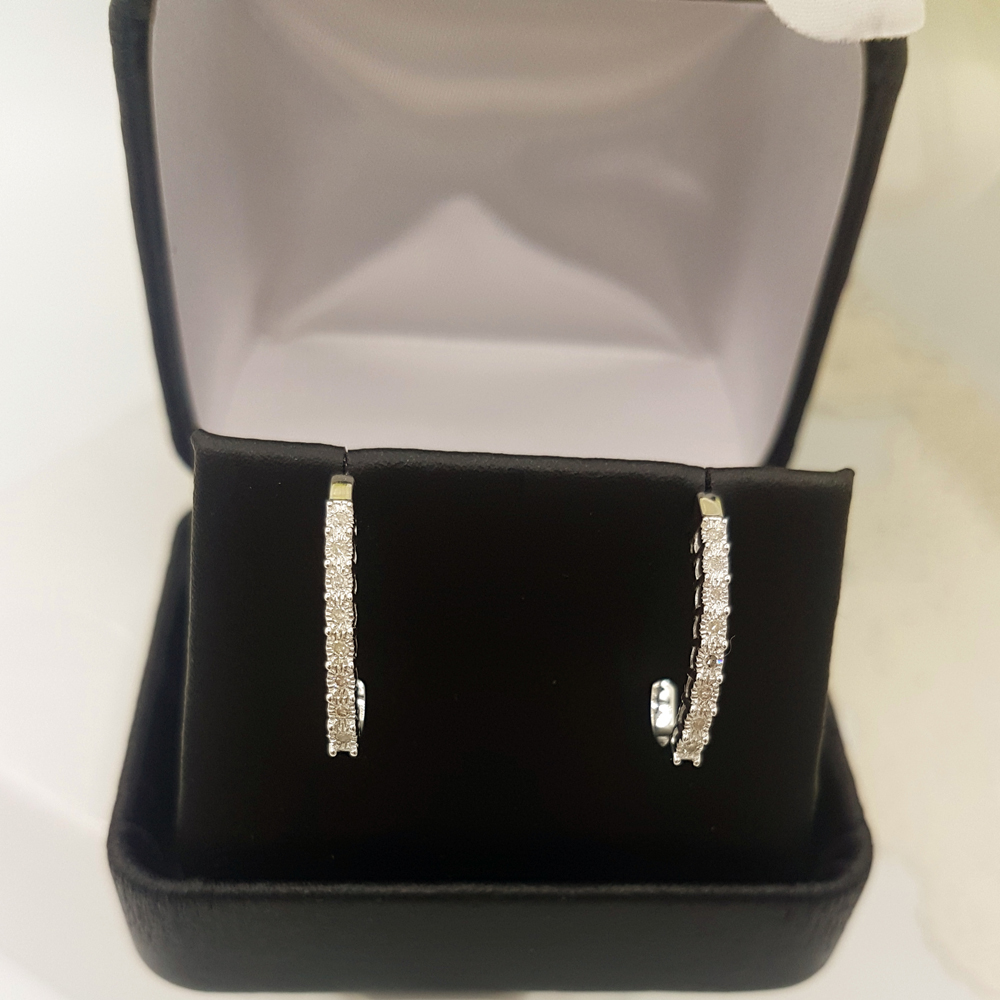 Buy 22.3 mm 0.25 Carat (ctw) Sterling Silver Round Diamond Ladies Hoop ...