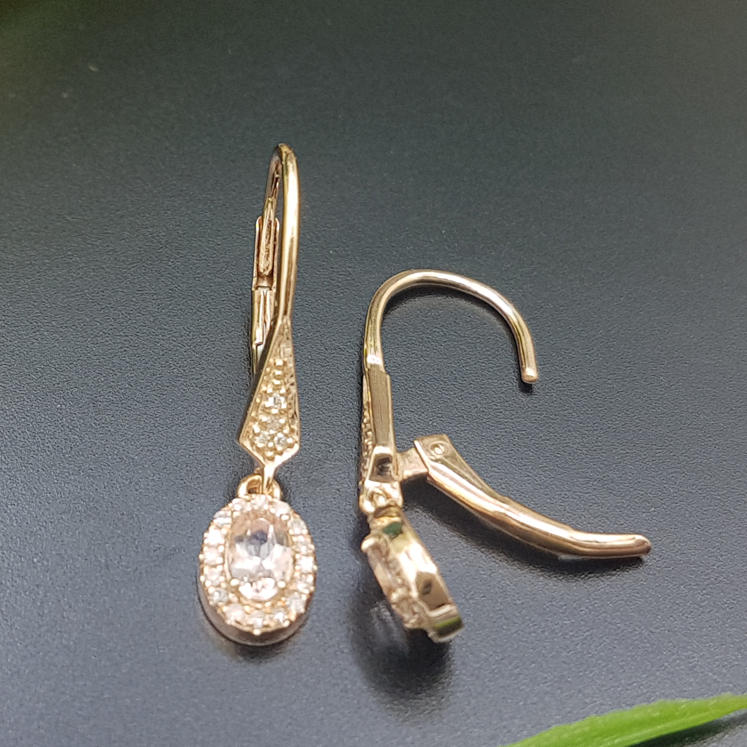 Buy 2.88 mm 0.60 Carat (ctw) 10K Rose Gold Oval & Round White