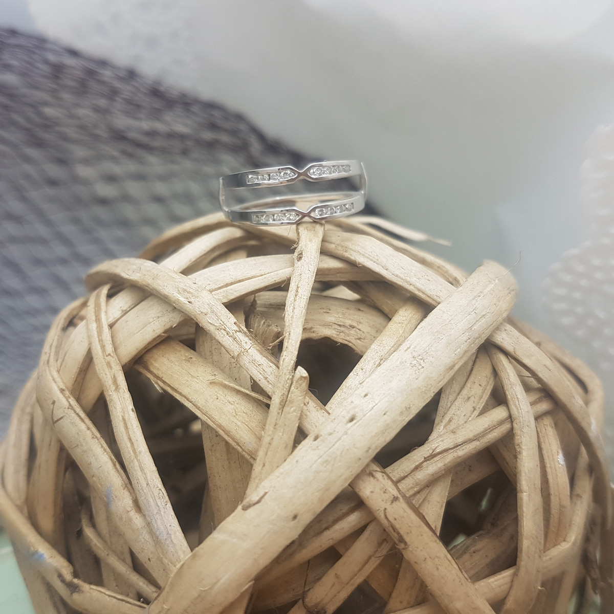 Buy 6.40 mm 0.25 Carat (ctw) 10k White Gold Round Diamond Ladies