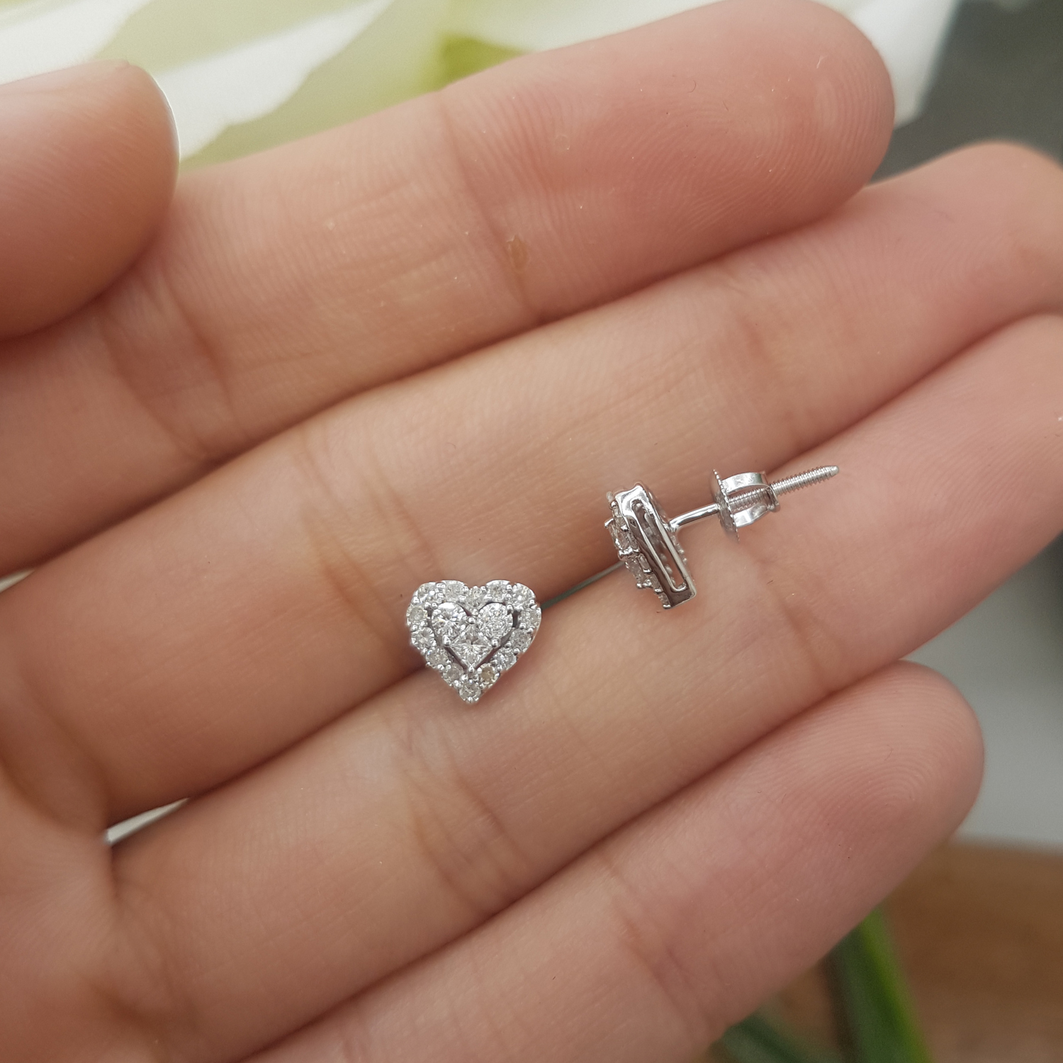 Buy 7 6 Mm 0 55 Carat Ctw 10k White Gold Round And Princess White Diamond Heart Shaped Earrings